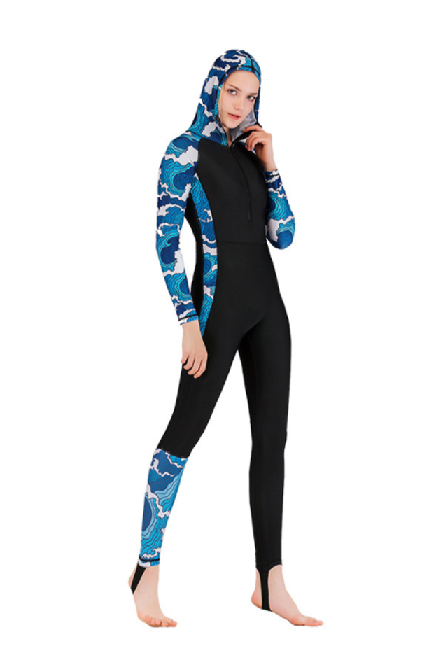Sbart Women's Full Body Sun Protection Front Zip Camo Hooded Dive Suit