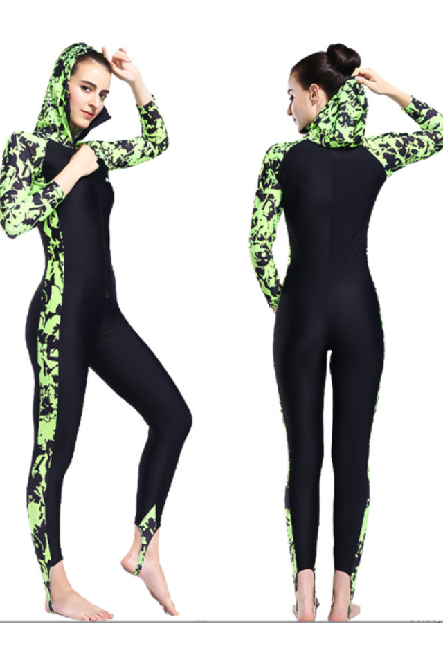 LIFURIOUS Women Dive Skin Sun Protection Front Zip Hood Suit